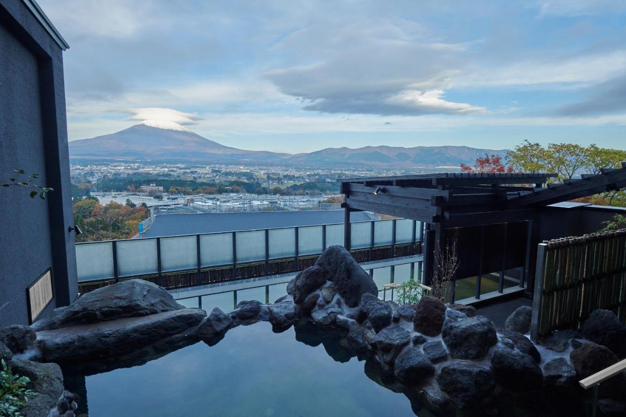 Hotel Clad Gotemba Bagian luar foto