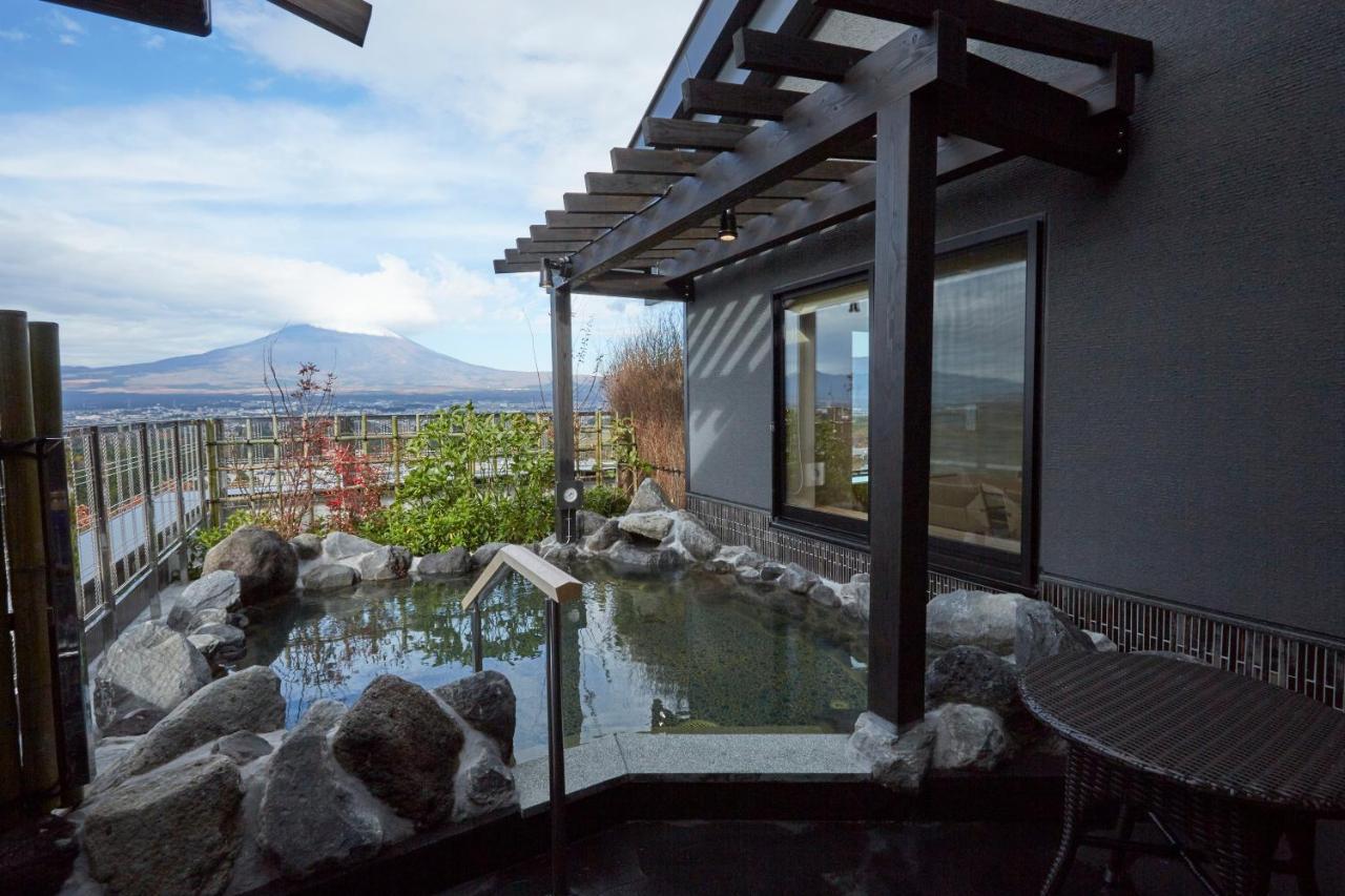 Hotel Clad Gotemba Bagian luar foto